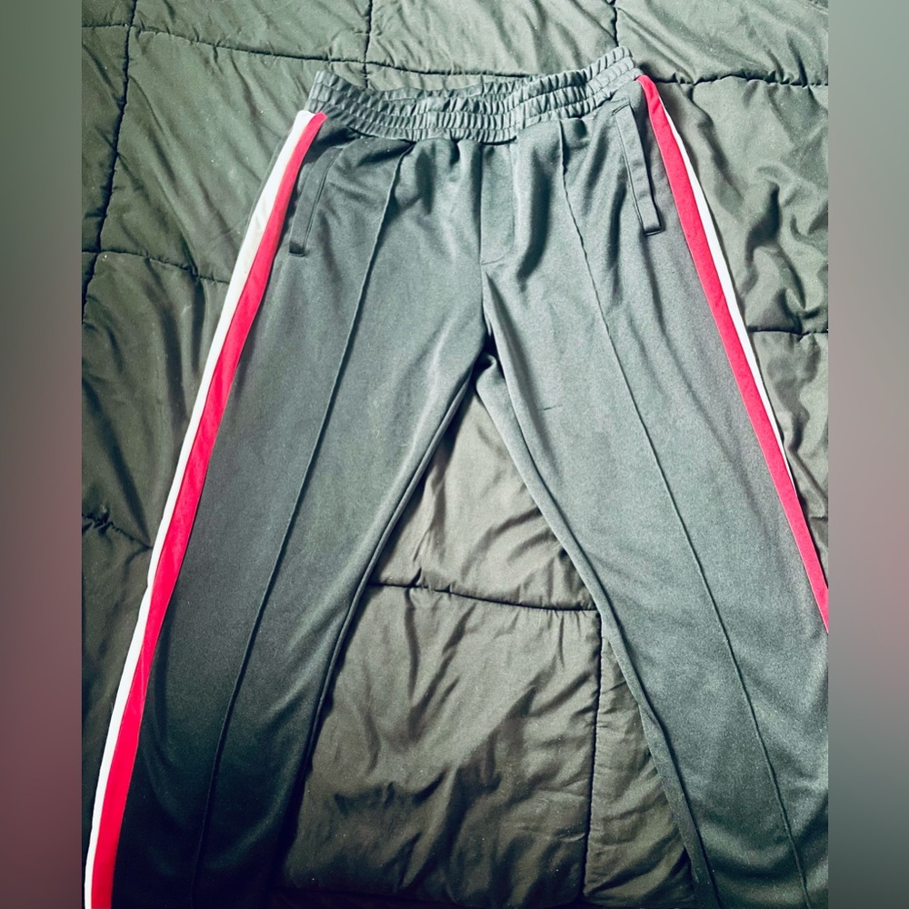 Forever 21 black and red sweats